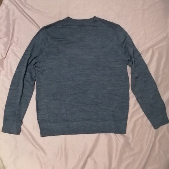 100% Merino Wool V-Neck Sweater, BNWT! - Picture 2 of 7